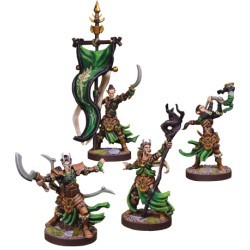 Grupo de Mando de Infantería de Elfos Latari - Runewars: El Juego de Miniaturas